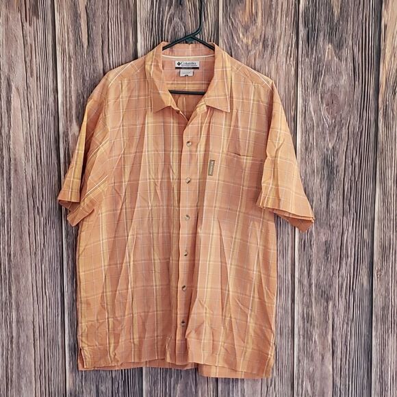 3 for $25 Columbia Button Down Top - Picture 1 of 6